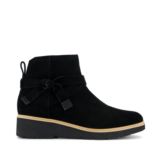 Womens Marlow Boot Water Repellent Black Suede